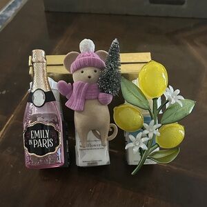 3 NWT Bath & Body Works Wallflowers